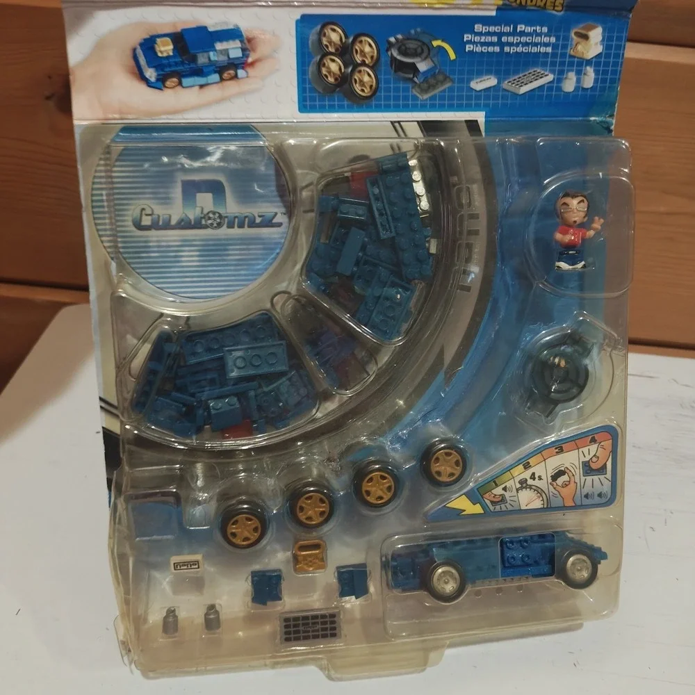 2004 Mega Bloks Customs 5910 Building Syst Very Rare HTF Damaged New Vintage ZD3